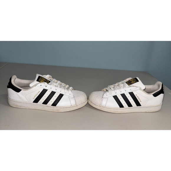Adidas Superstar Mens 8.5 Sneakers Classic Casual Everyday Retro C771124 - Picture 3 of 9